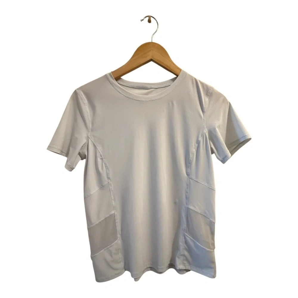 Lululemon Cross Court Play Short Sleeve, Size 8, Like New